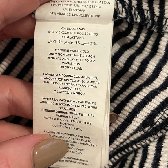 Michael Kors Ribbed Off the Shoulder Midi Dress, Navy Stripe, Size L - Picture 7 of 7